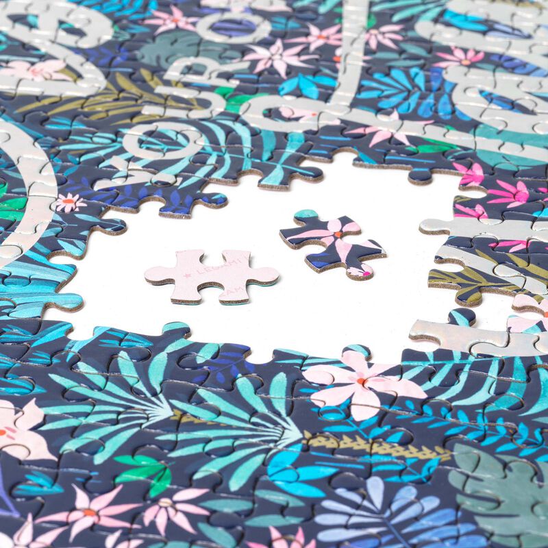 Legami 1000pc Puzzle | Flora | In Use | Unique Gift Ideas for Her | for Mom | for Women | for Females | for Wife | for Sister | for Girlfriend | for Grandma | for Friends | for Birthday | Gifting Made Simple | Unique Gift Ideas for Him | for Dad | for Men | for Males | for Husband | for Brother | for Boyfriend | for Grandad